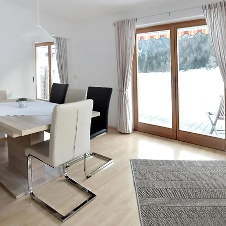 Gaestehaus Luise Pensión Waidring