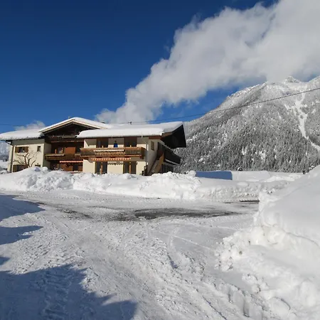 Gaestehaus Luise Guest house Waidring